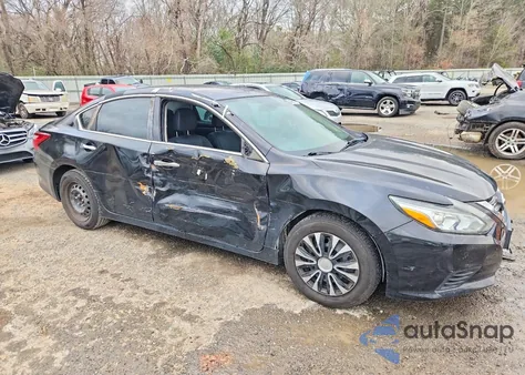 2016 Nissan Altima 2.5 z USA, uszkodzony, nr VIN 1N4AL3AP9GN377843